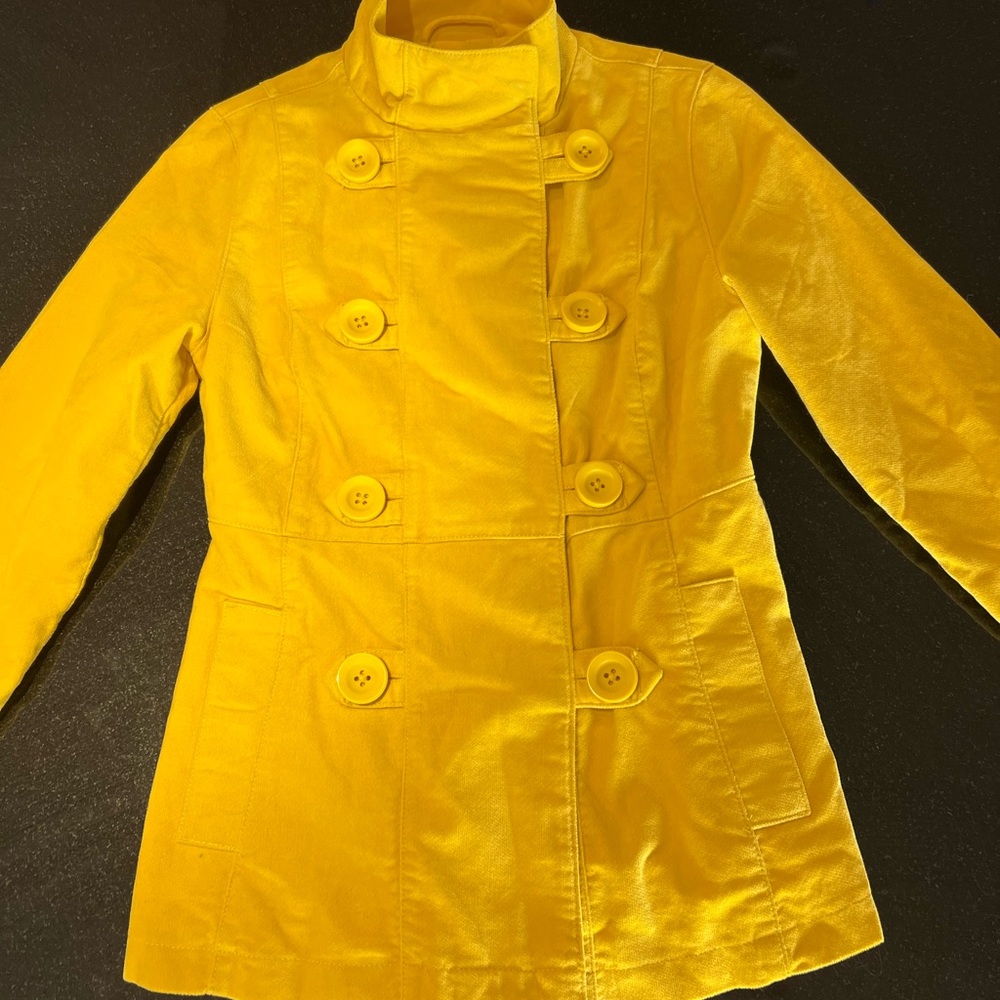 Bright yellow, brushed cotton-velvet Mossimo Kimono Style Jacket. Size Small